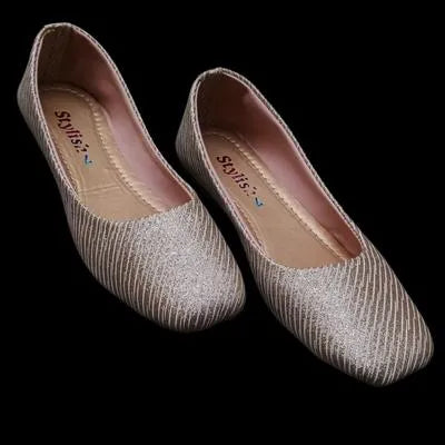 Women's Synthetic Leather Fancy Pumps